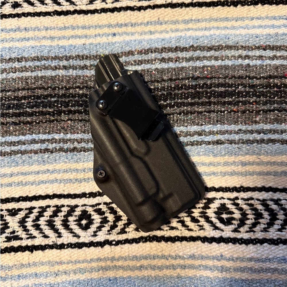 Black Holster IWB Glock 34/35 TLR1